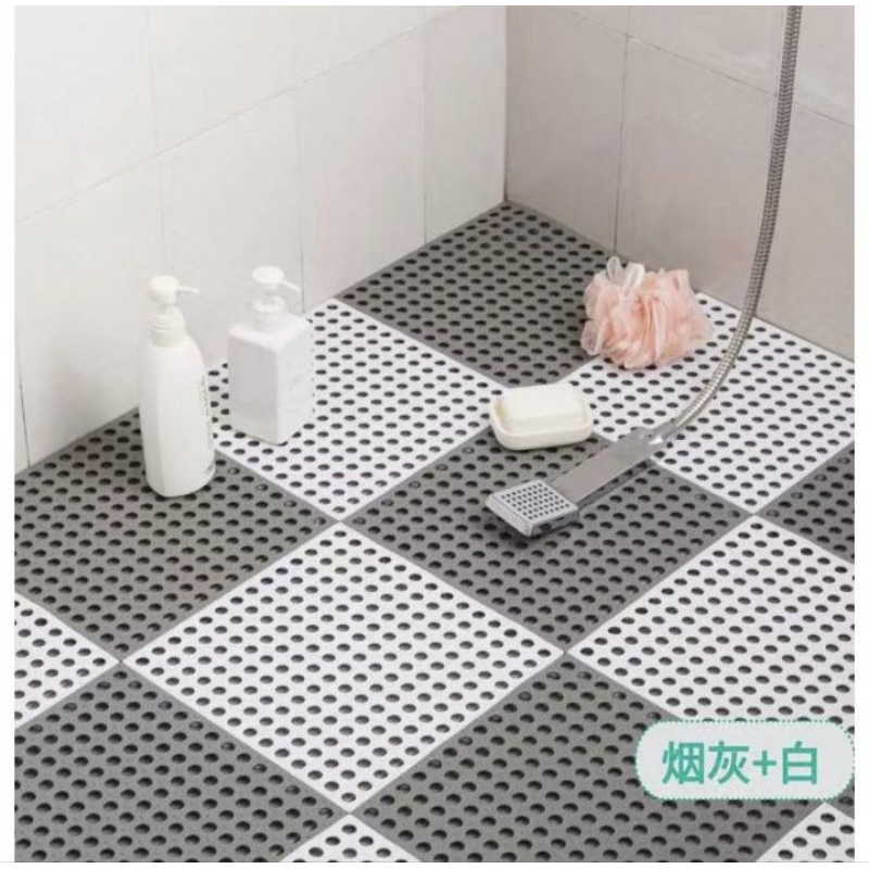 Alas Kamar Mandi Anti Licin