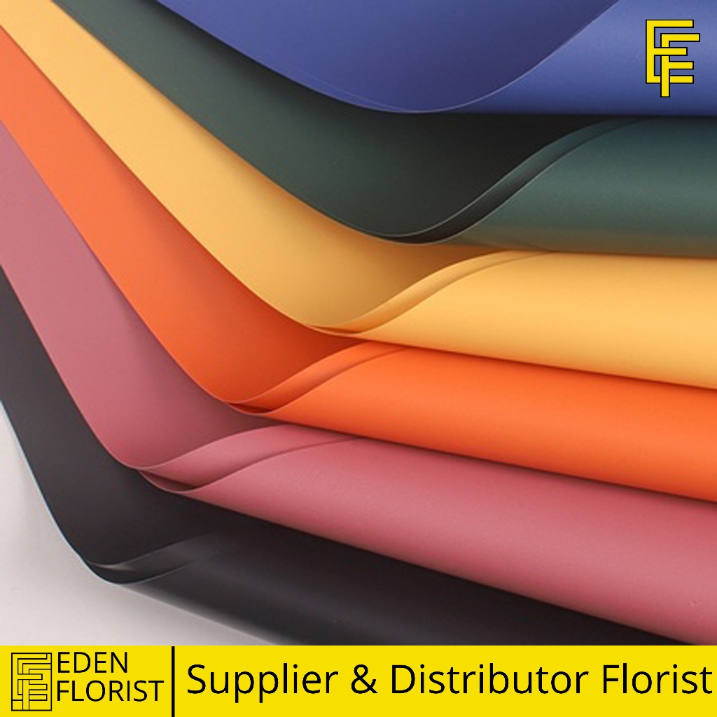 

20 Lembar Kertas Buket Full Color Solid Cellophane Flower Wrapping COD KB6199