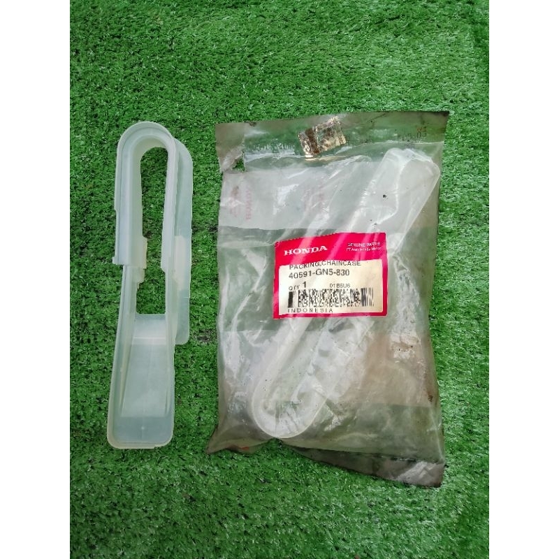 karet tahanan rantai grand /karet bantalan rantai grand/packing chaincase GN5 /honda Grand