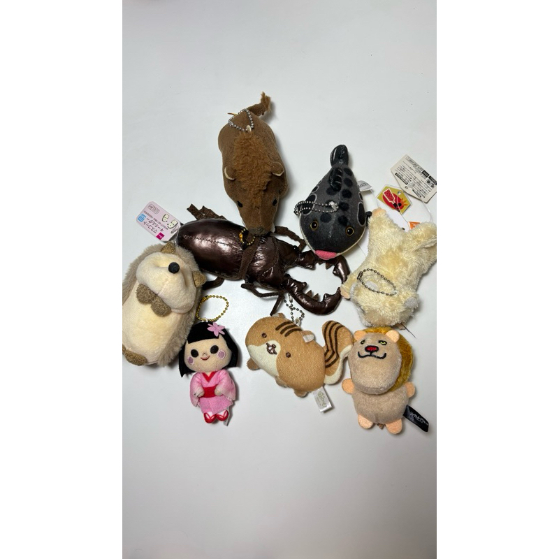 ganci tupai san x, ikan buntal,cewek tokyo disney resort,landak,singa,kumbang,kalajengking,dl