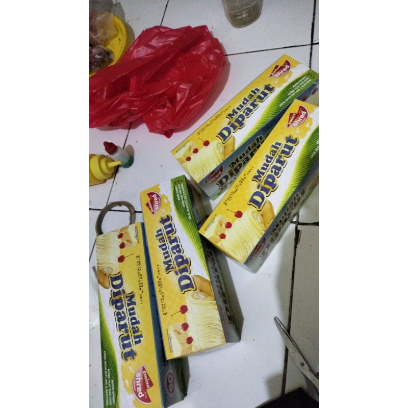 

Keju Emina shred 2kg