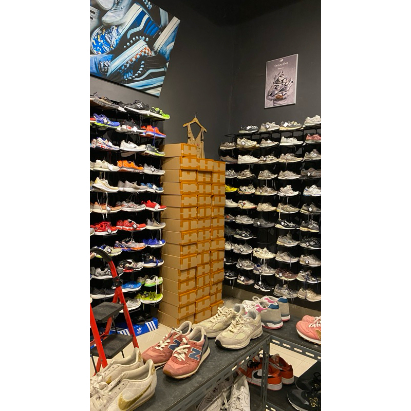 rak sepatu 9 lantai nb 410 37 grey