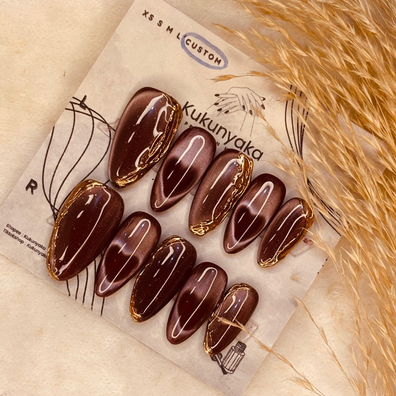 Press On Nails Maroon Silky Cat eye Love Mix Gold Chrome/ Kuku Palsu Maroon Silky Cat Eye Mix Gold C