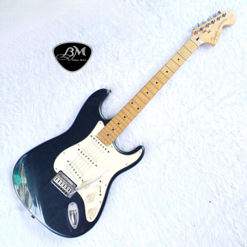 Gitar Squier Stratocaster Standard series