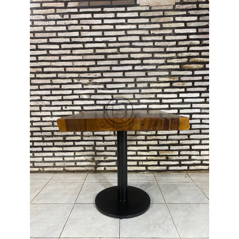 Meja Trembesi Kaki Besi Bundar