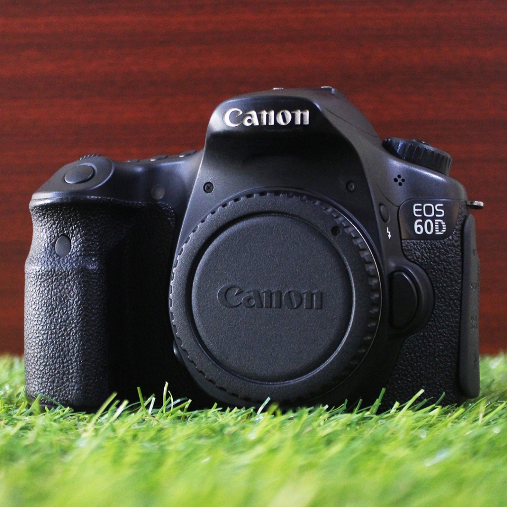 CANON EOS 60D BODY ONLY, MULUS SEKALI