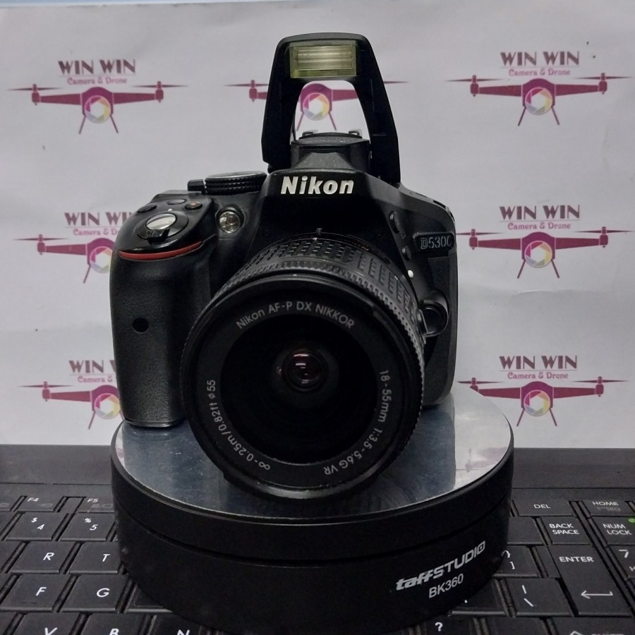 Kamera Camera DSLR Nikon D5300 lensa kit Af-p 18-55 DX VR Wifi