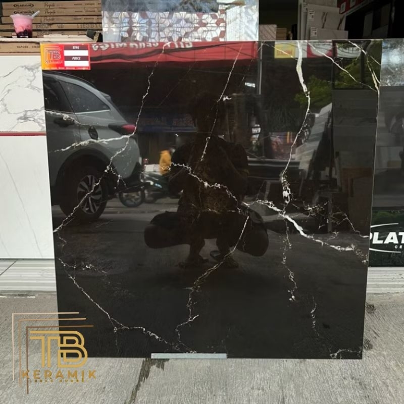 Granit Lantai / dinding 80x80 | Infiniti Busto Black I Glossy
