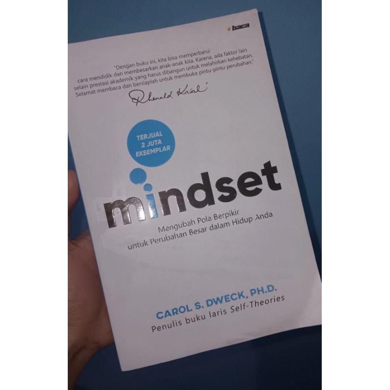 

Buku Mindset - Carol S. Dweck, PH.D.
