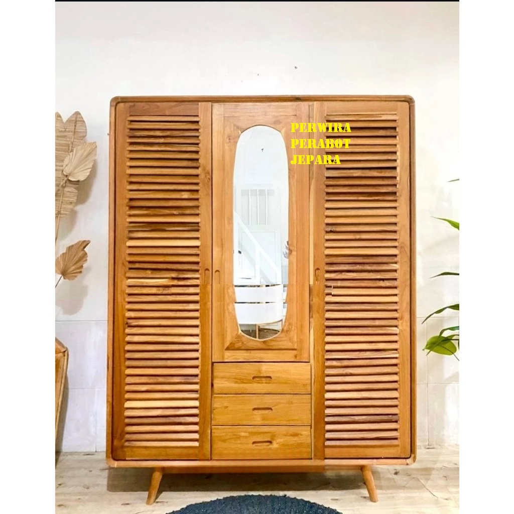 Lemari Baju Retro Minimalis – Almari Kayu Jati 3 Pintu Gaya Vintage