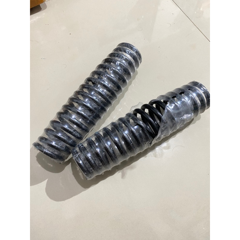 per shock belakang vespa / ulir shock belakang vespa sprint super vbb