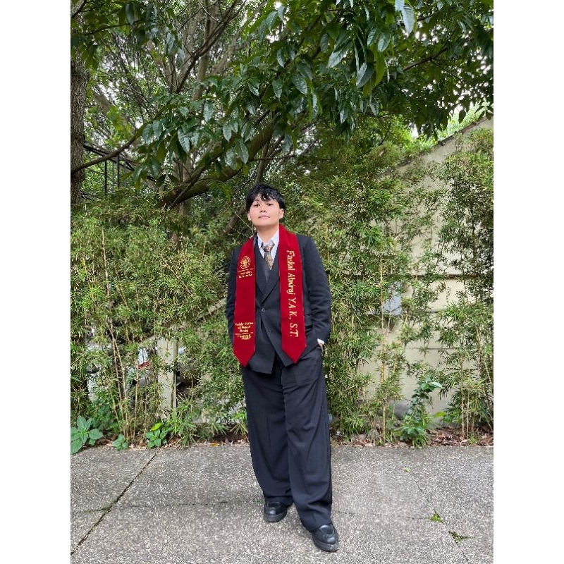 (selempang wisuda kalung) bahan bludru pilihan tebal lembut dan tidak kaku