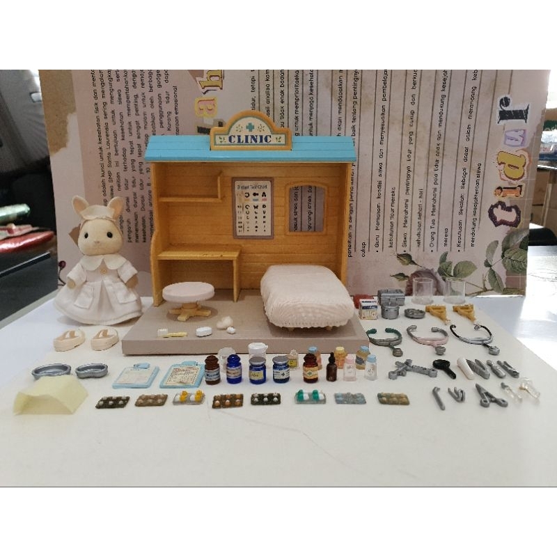 Sylvanian Families Vintage - Sylvanian Clinic Ultra Rare (Preloved)