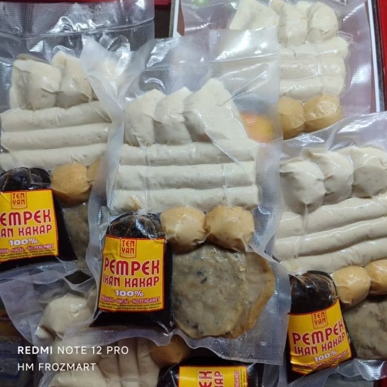 

Ten Yan Pempek Ikan Kakap Premium Isi 10