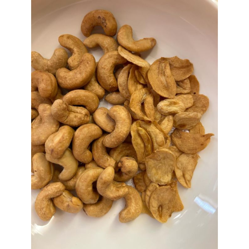 

kacang mete super goreng bawang putih 500 gram