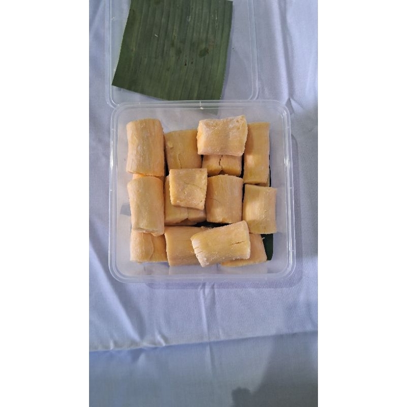 

Tape Singkong Pak To Wonojoyo 1 kg