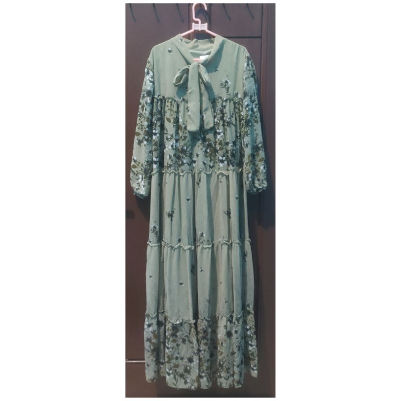 Preloved NEW HAWARI Long Dress Gamis Raya Lebaran