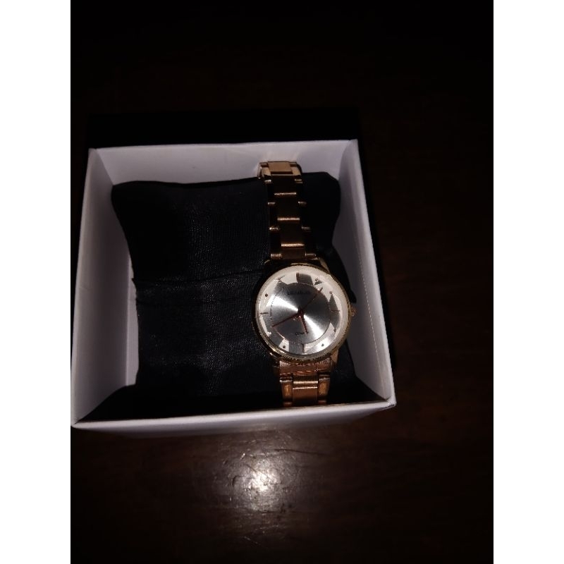 Jam tangan Elizabeth