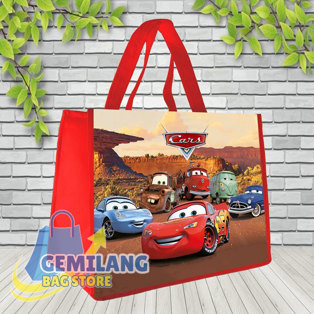 

READY STOK Tas Ulang Tahun Cars / Tas Ultah Ukuran KFC Snack / Tas Ultah Terlaris / Tas Ulang Tahun Anak / Goodie Bag Bingkisan Souvenir Anak Landscape 20x25x13 / Tas Khitanan / Tas Khajatan / Tas Bingkisan / Tas Cars / Tas Karakter
