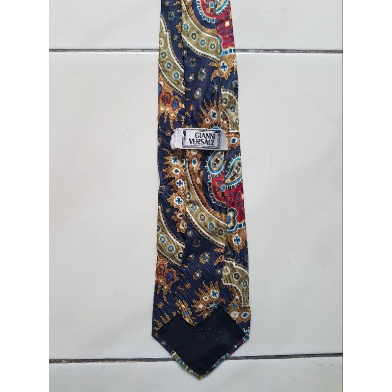 Dasi Pria Gianni Versace Second motif abstrak