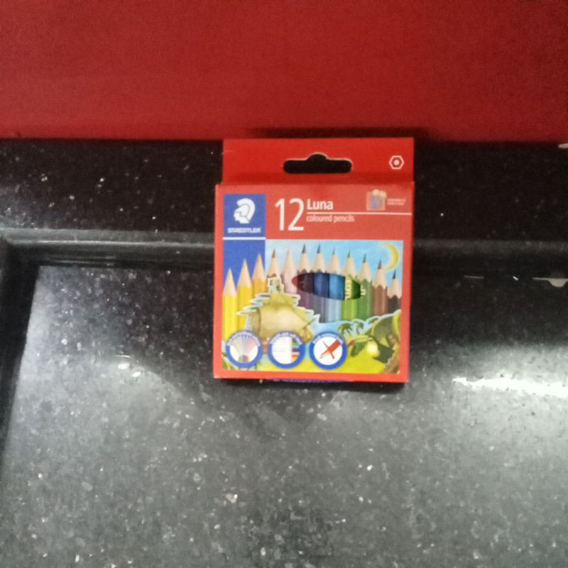 

Pensil Warna Luna Classic 12Warna Pendek