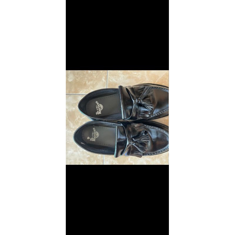 docmart Adrian tassel