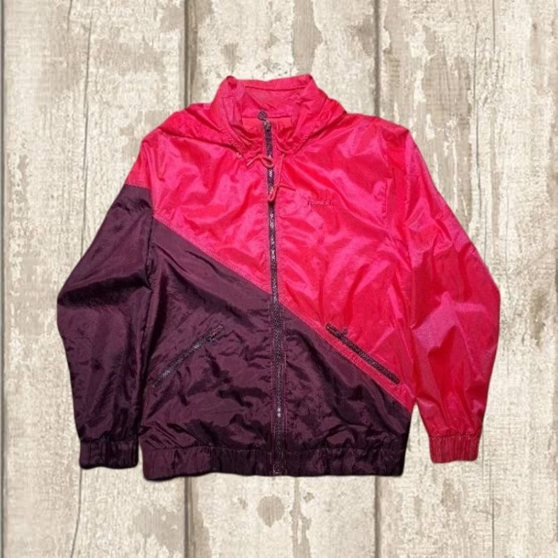 Jaket Windbreaker Reebok