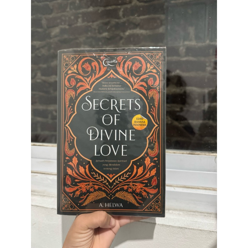 preloved - A. Helwa SECRETS OF DIVINE LOVE buku bacaan filsafat agama islam spiritual bahasa indones