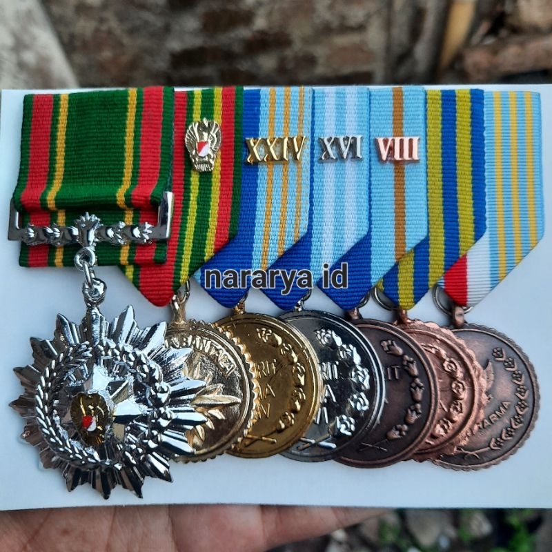 [NARARYA ID] TNI POLRI PNS PRAMUKA Medali PDU Satya Lencana Satyalancana Tanda Jasa Mendali