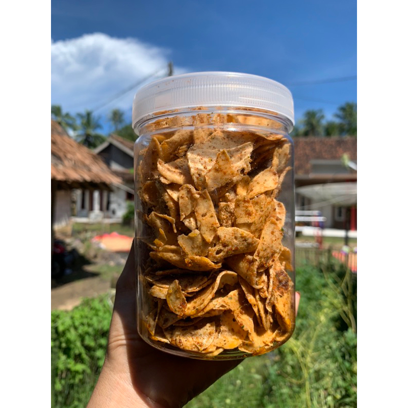 

Basreng daun jeruk toples ukuran 750ml