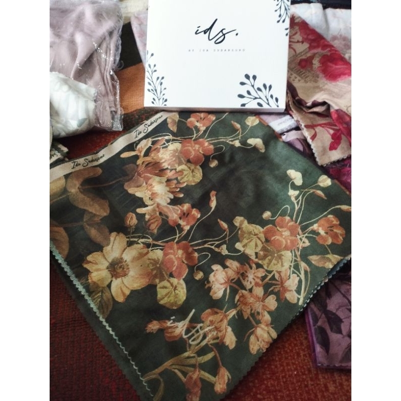 hijab ids scarf vintage series