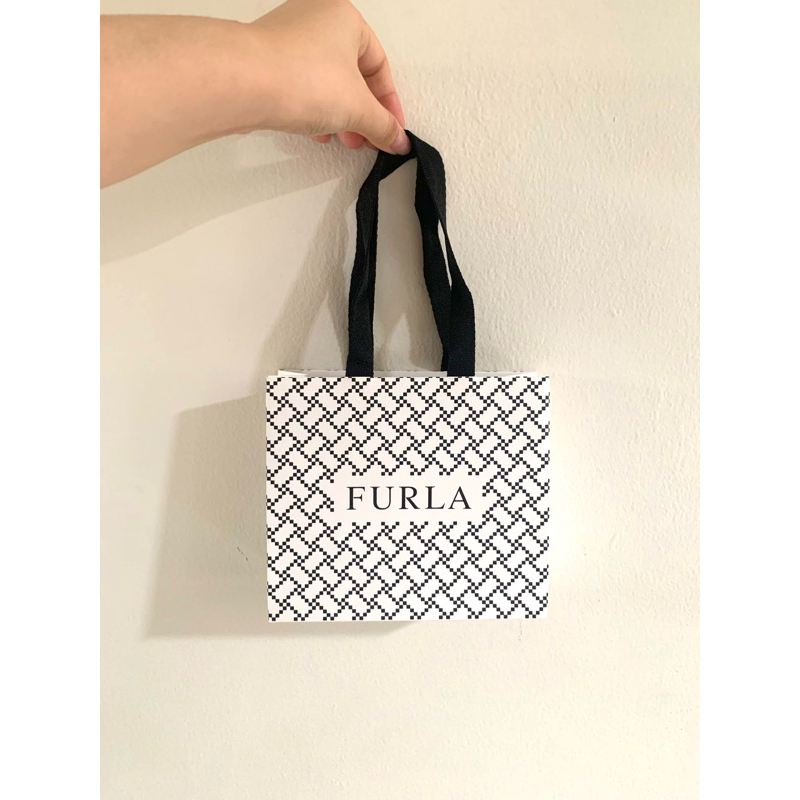 

Kantong Furla paper bag mini size kantong kado