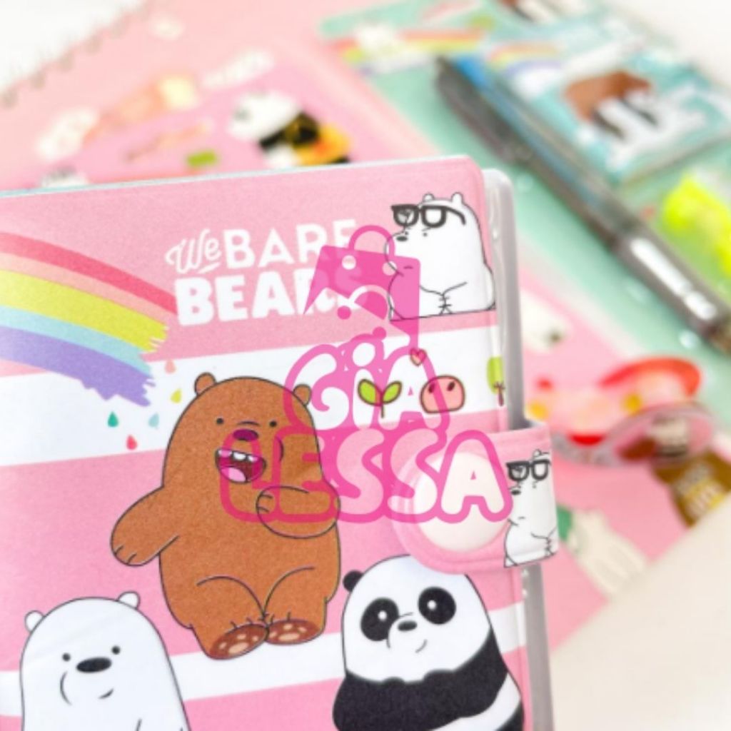 

Set Alat Tulis Mini WeBareBears isi 4 Pulpen Buku Kecil Highlighter Solatip Souvenir Kado Unik