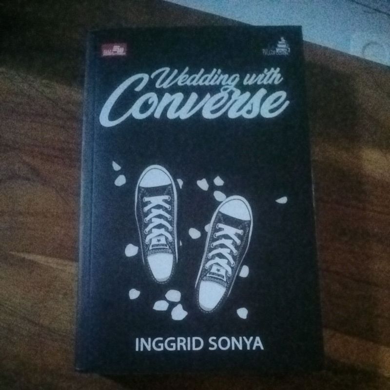 preloved buku original wedding with converse karya inggrid sonya