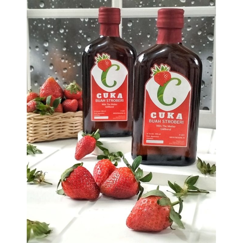 

CUKA BUAH STROBERI- CHIBERRY 250 ml Botol Kaca