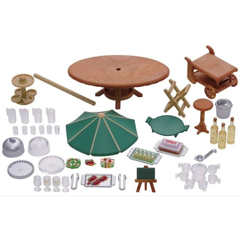 preloved Sylvanian Family: Garden Party Set