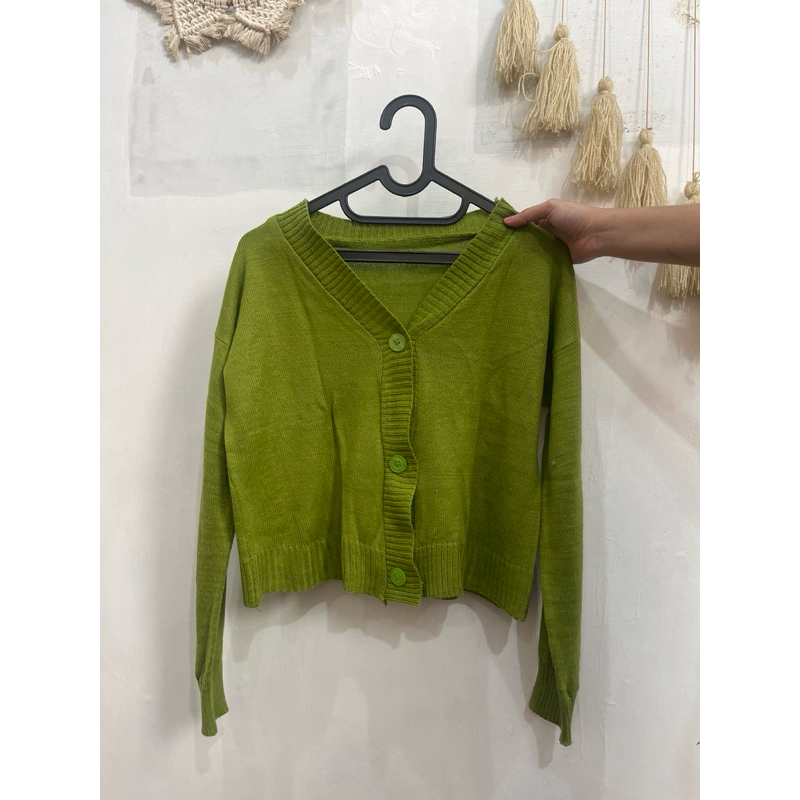 cardigan hijau