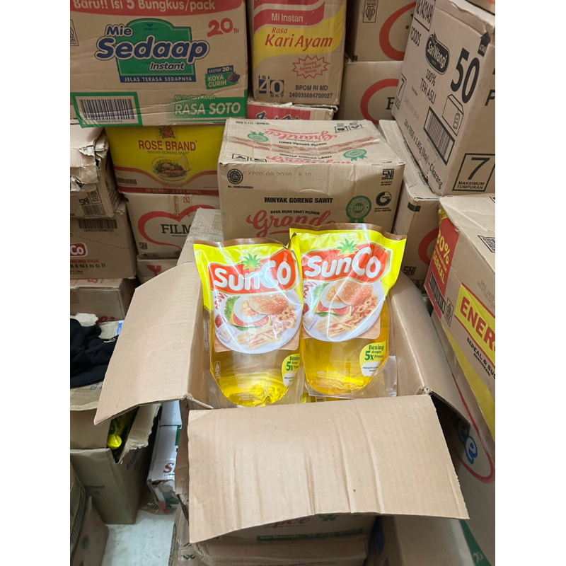 

RB SUNCO Minyak Goreng Pouch (2 Liter)