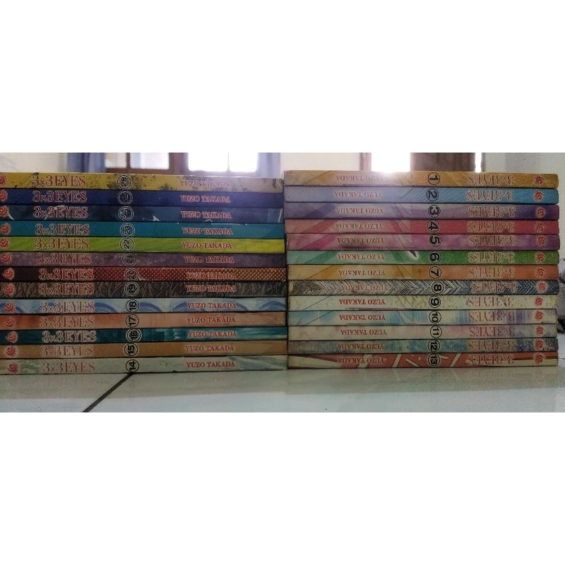 Paket komik 3X3 Eyes