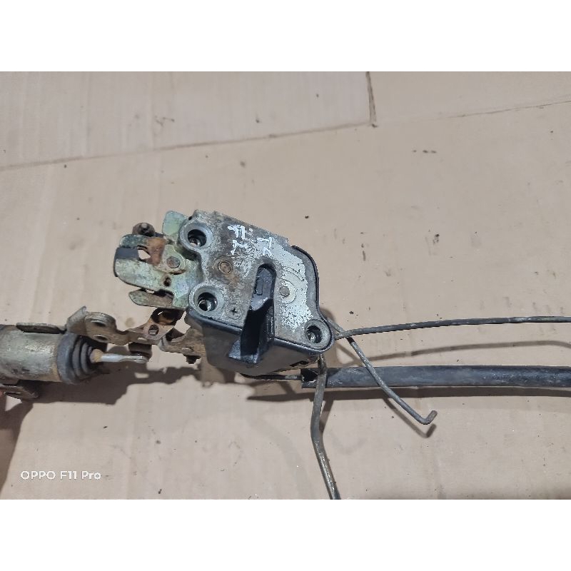 Doorlock toyota corolla twincam