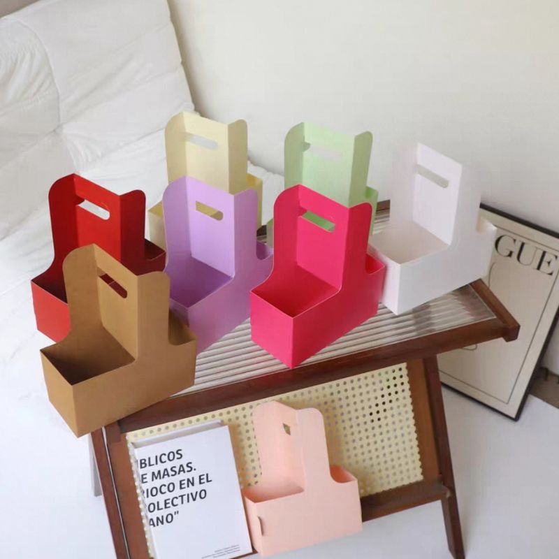 

B24 Kotak Silver | Kotak Bunga | Kotak Rectangle | Kotak Minuman | Kotak Cake | florist | kotak kado | Mirror Box | Kotak Tenteng