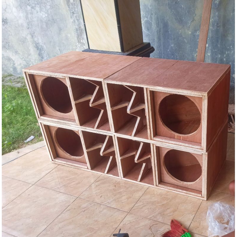 BOX CBS 12 inch