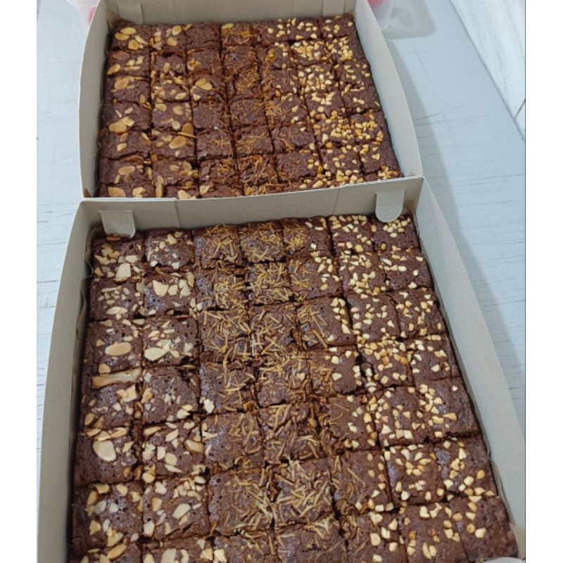 

brownies bakar 3 toping