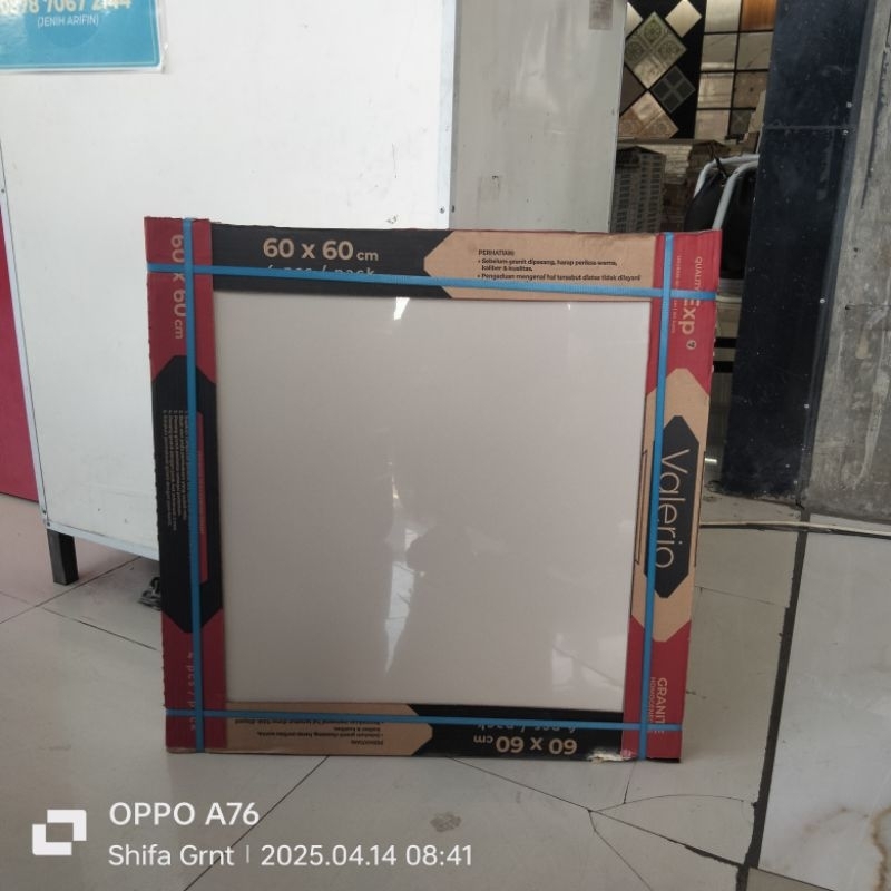 Granit lantai 60x60.Cream polos kw1/Valerio Granit