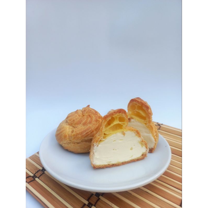 

KUE SOES / Kue Sus Cream Puff (kue basah) isi original vanilla