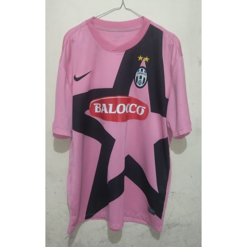 Jersey Juventus Away Pink 2011