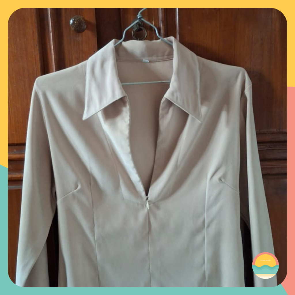 [PRELOVED]  - Baju Kemeja Polos Warna Khaki