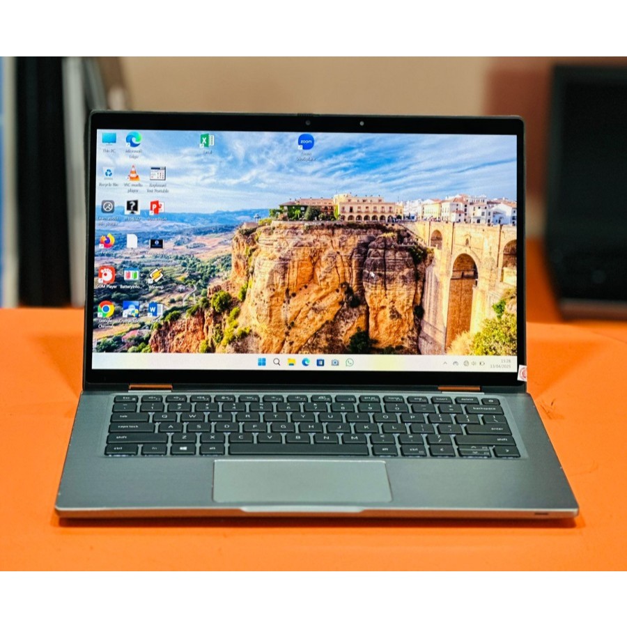 Laptop Dell Latitude 7320 2in1 Core i7 Gen11 16gb/512gb 13-inc Full HD  D