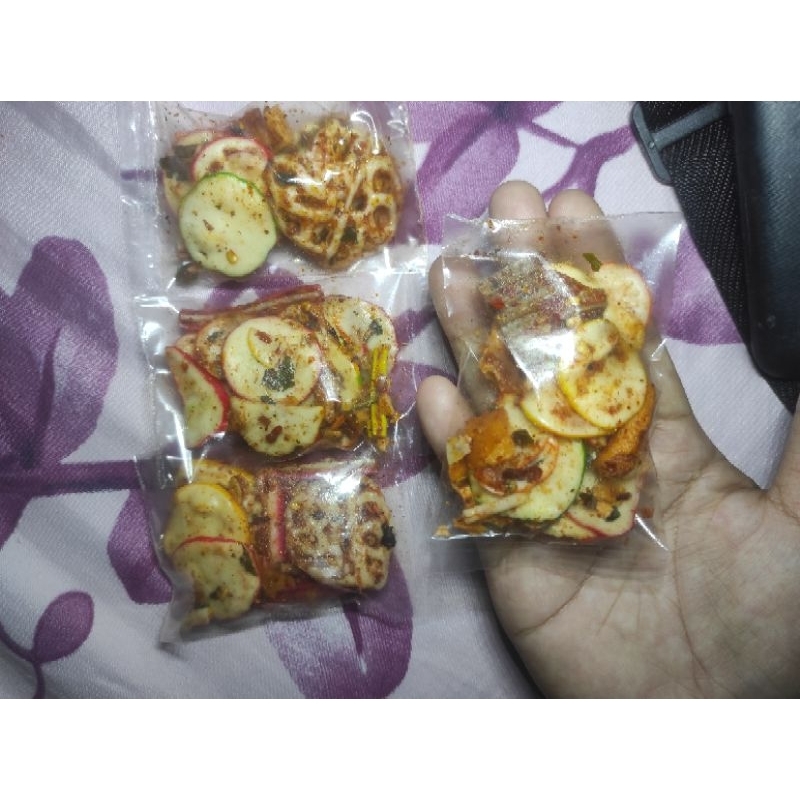 

kerupuk seblak pedas daun jeruk