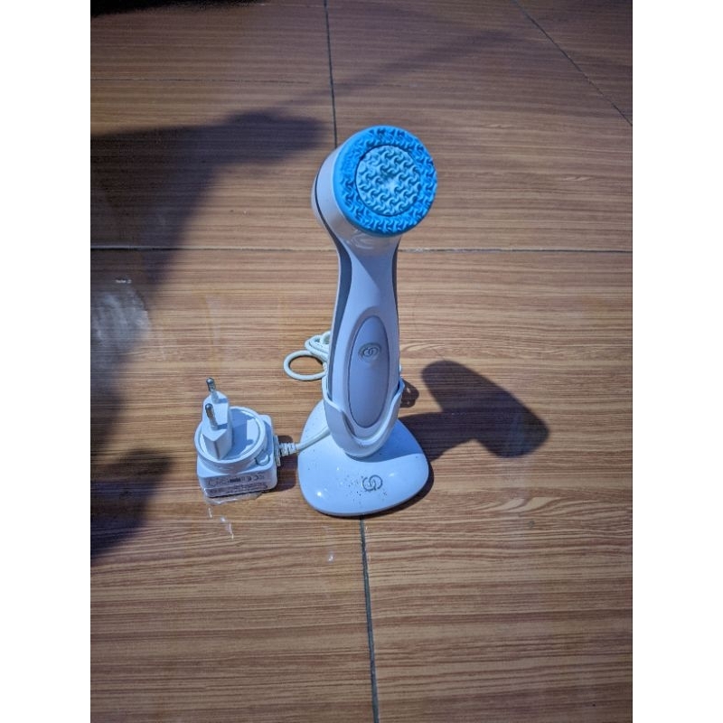 Lumispa nuskin original ( alat pembersih muka ) second